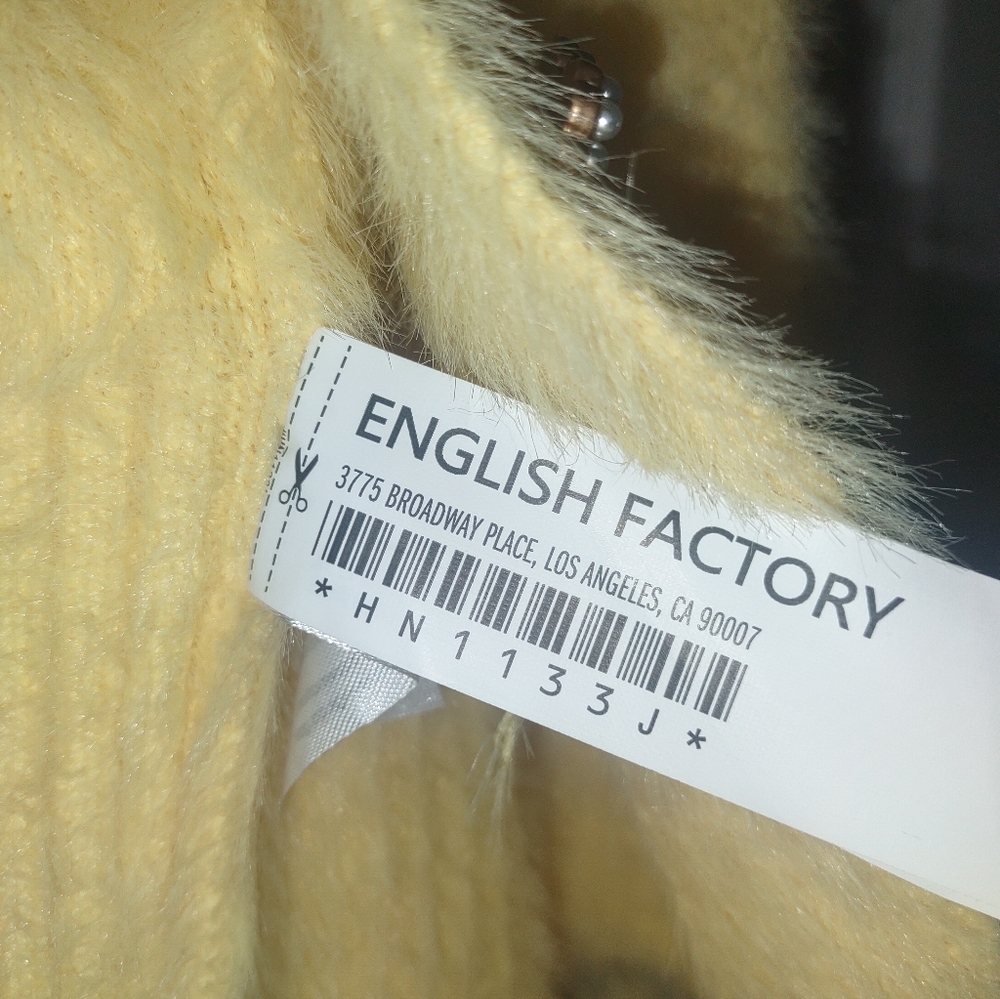 Soft Yellow Fuzzy Knit Cardigan - Picture 4 of 9
